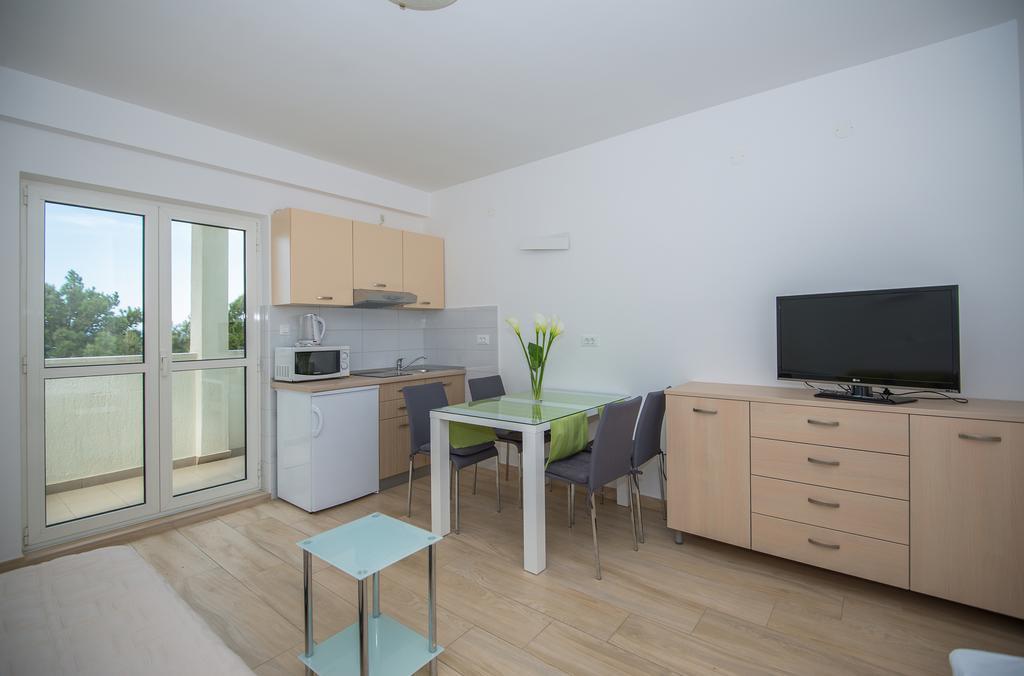 Apartments Beach Makarska Eksteriør bilde